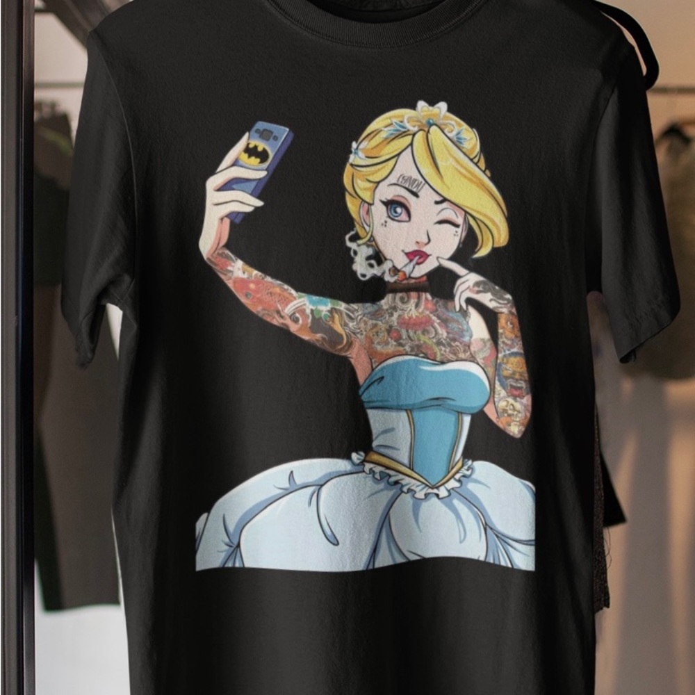 Cinderella Cindy Tatted Tattoo Batman Selfie Wink, Wink Women’s Black Tee NWT